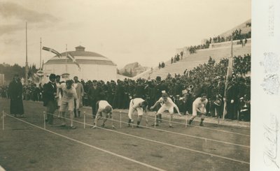 Olympische Spelen, 1896; voorbereiding voor de 100-meter race door Meyer Albert